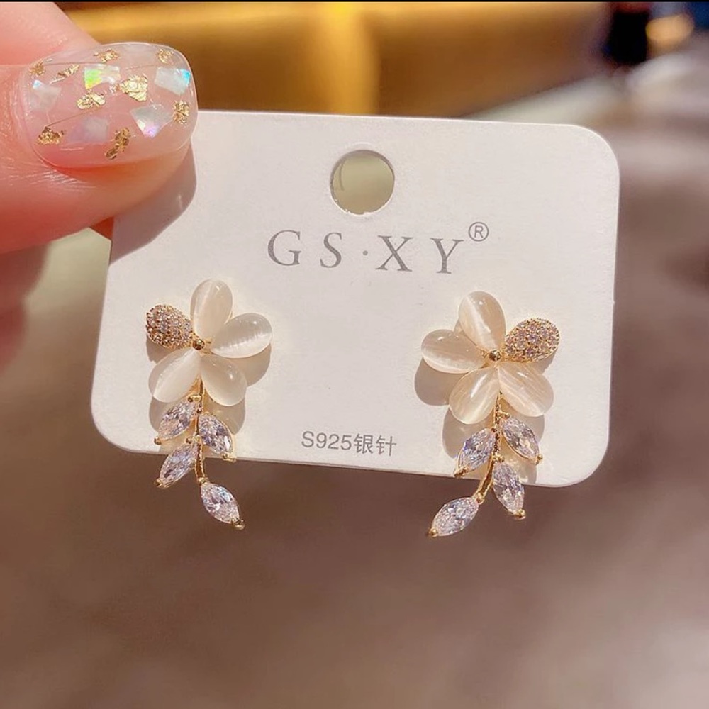 CZ Crystal Flower & Leaf Drop Earrings - Picture 4 of 5